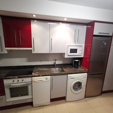 Comoda Vivienda En Хуеска Екстериор снимка
