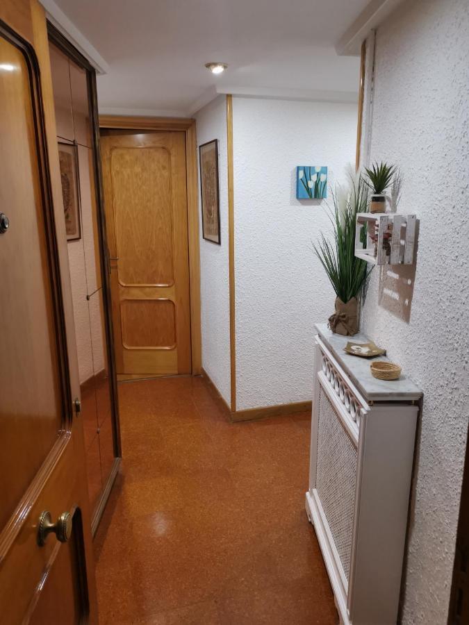 Comoda Vivienda En Хуеска Екстериор снимка