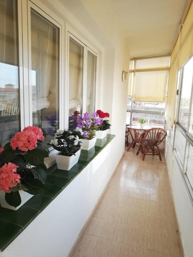 Comoda Vivienda En Хуеска Екстериор снимка